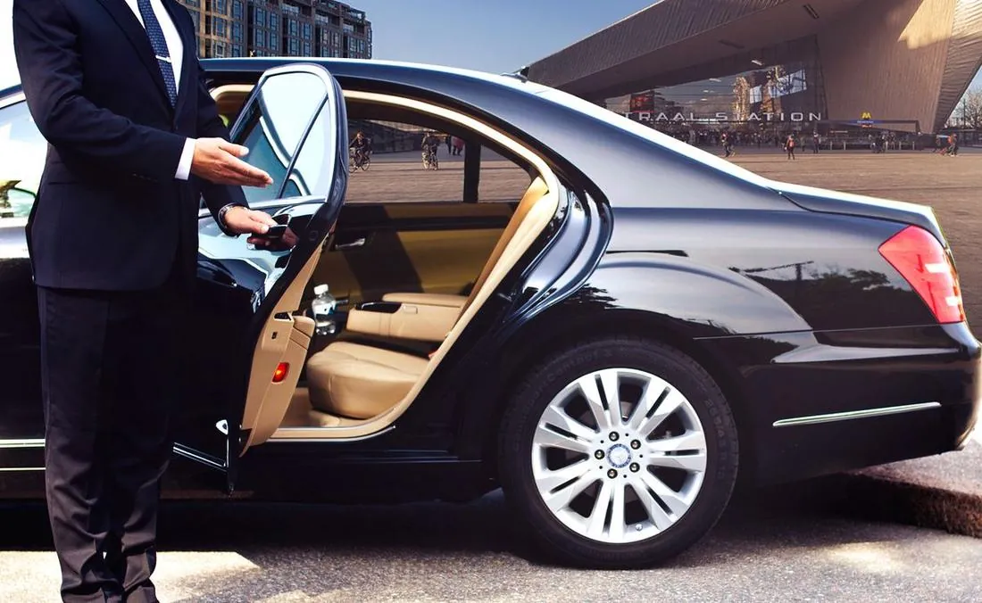 Keller chauffeured car service to DFW Airport